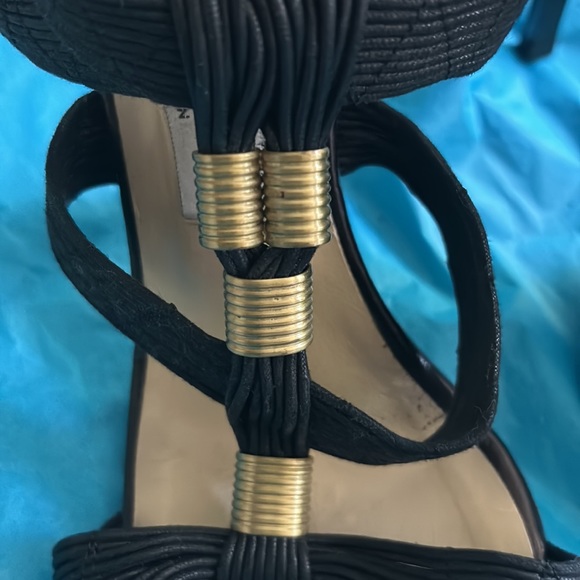 Jimmy Choo black high heel gladiator style with gold bands size 39 1/2 New - Picture 2 of 11